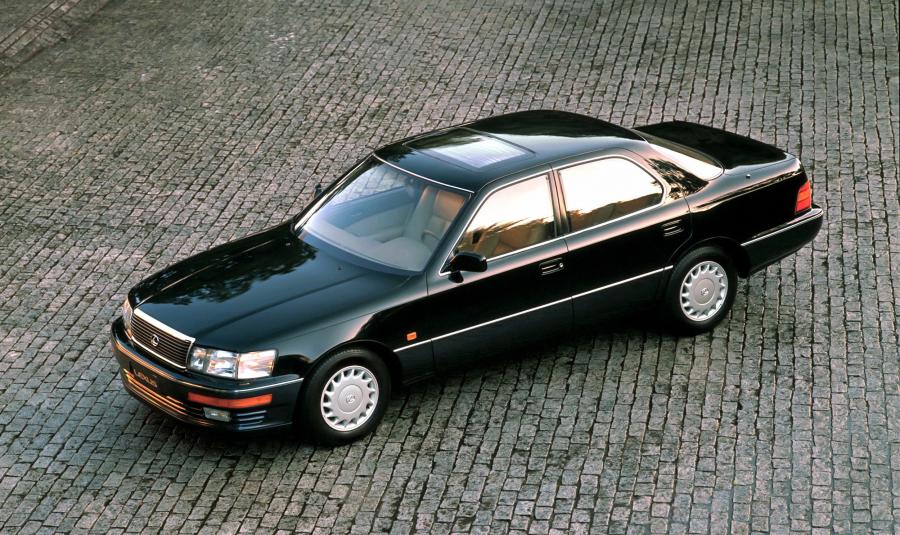  Lexus LS400 1989 года  (WW) (фото 13 из 18)